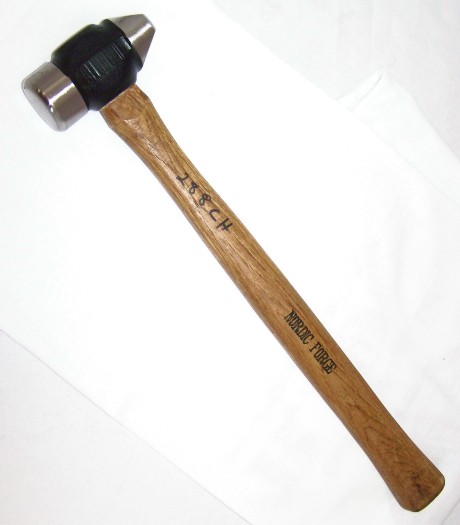 Nordic Clipping Hammer, 1.75 lbs.